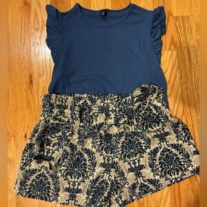 Too big on me, never worn and can’t return